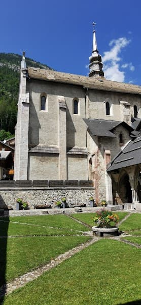 User photo of Abondance