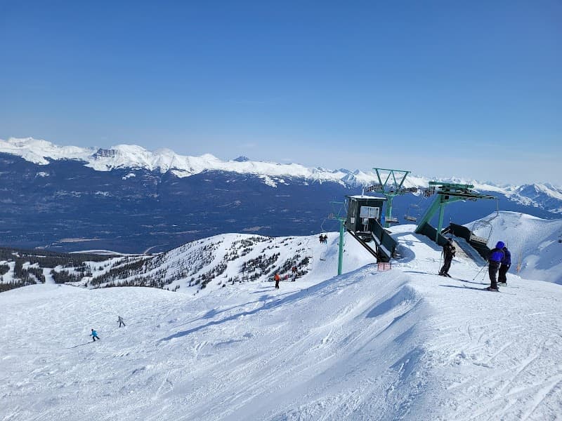 Marmot Basin ski resort