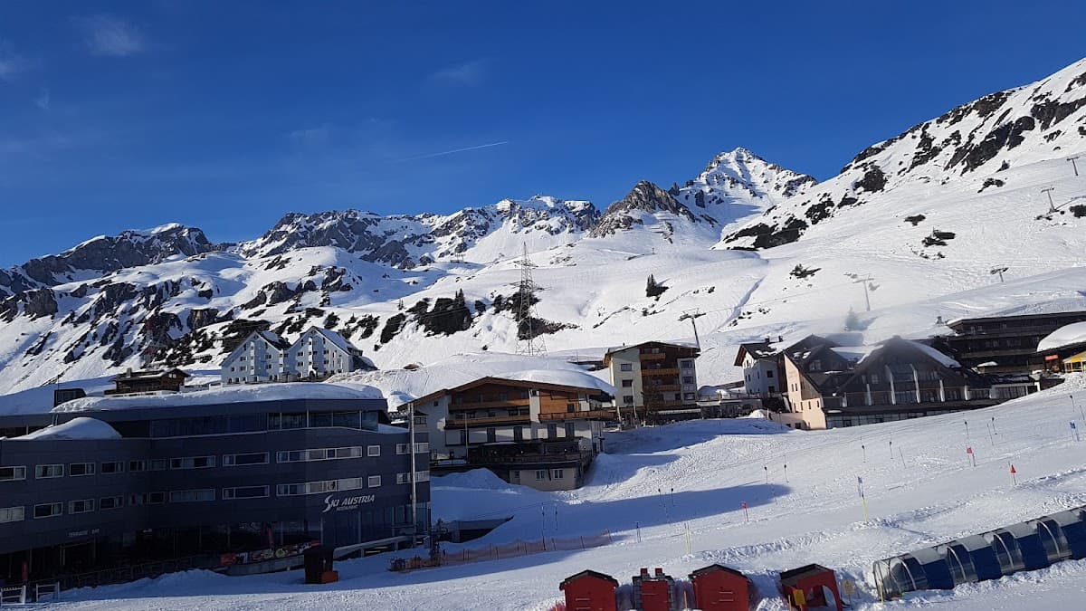 St. Anton ski resort - family skiing destination